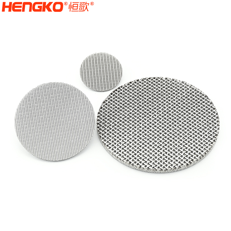 恒歌定制1-300微米316L不銹鋼燒結(jié)網(wǎng)圓濾片孔隙率高耐腐蝕_用于制藥行業(yè) Featured Image